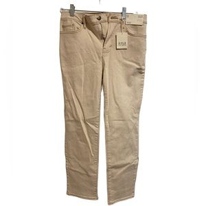 ☘️5 for $40☘️Ana Cream High Rise Straight Jeans Size 6 NWT See Photos/Descript